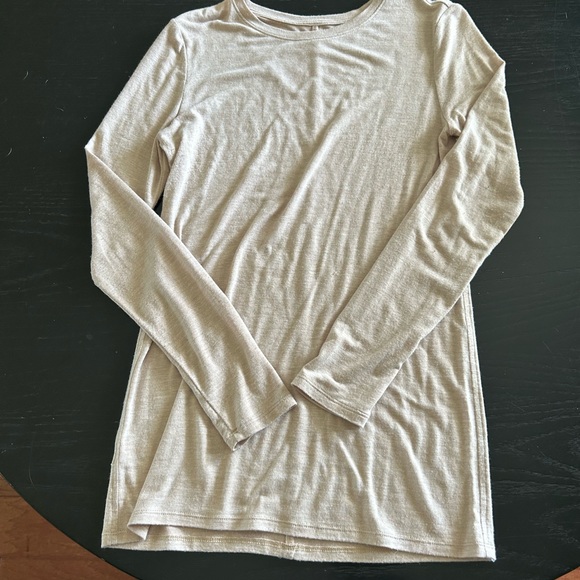Lou & Grey Tops - Light beige long sleeve t shirt
